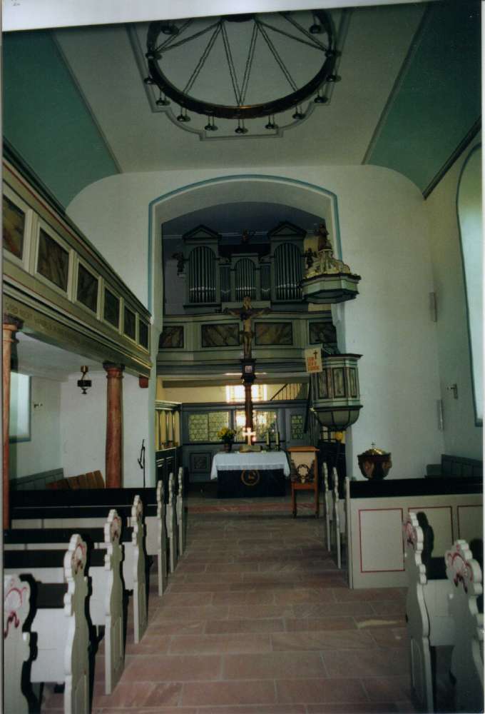 Kirche Massenheim 7